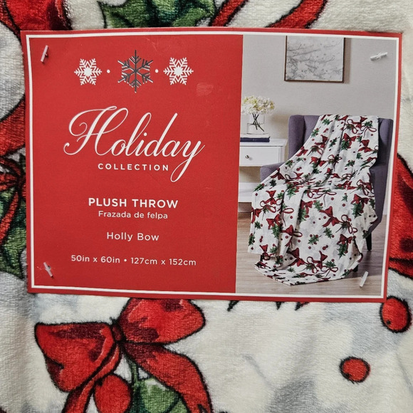 NWT Festive plush holiday blanket 50x60 - Picture 3 of 3